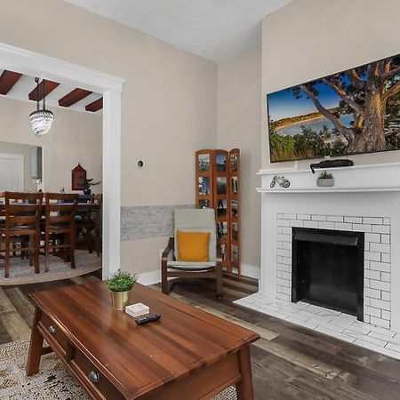 Modern 2Br Near Dt, 8Min Walk To Park&Conservatory Колумбус Екстер'єр фото