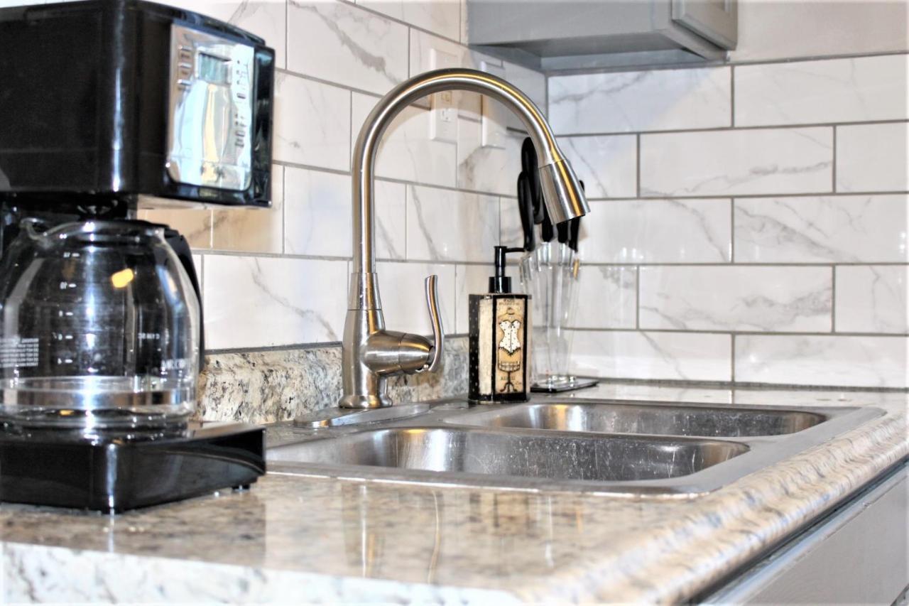 Modern 2Br Near Dt, 8Min Walk To Park&Conservatory Колумбус Екстер'єр фото