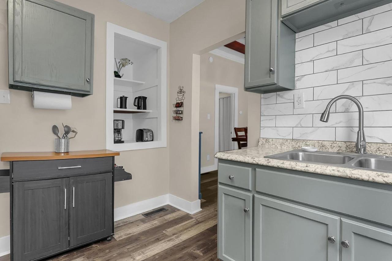 Modern 2Br Near Dt, 8Min Walk To Park&Conservatory Колумбус Екстер'єр фото